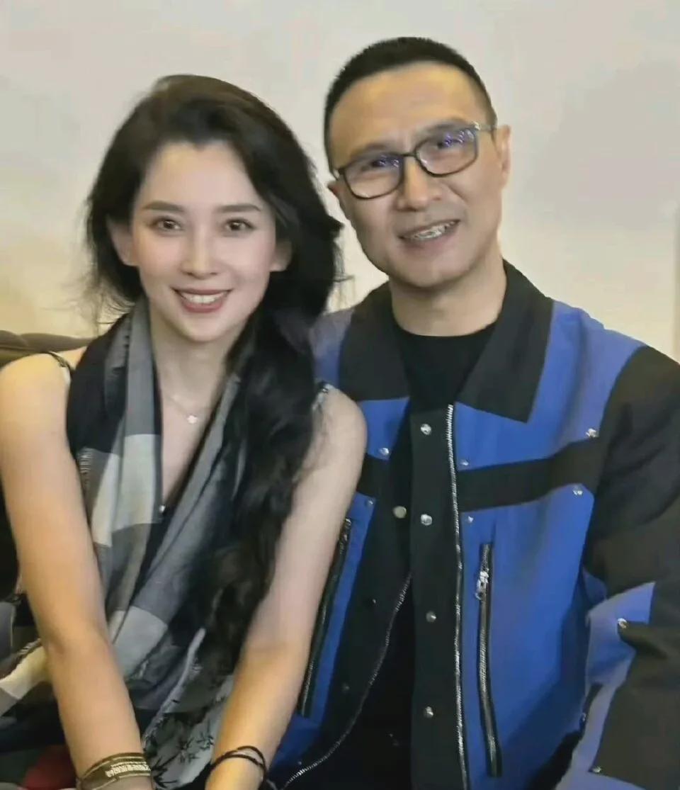 开云体育下载-汪峰森林北被曝分手，森林北立即断舍离，自嘲是汪峰5任中最差的